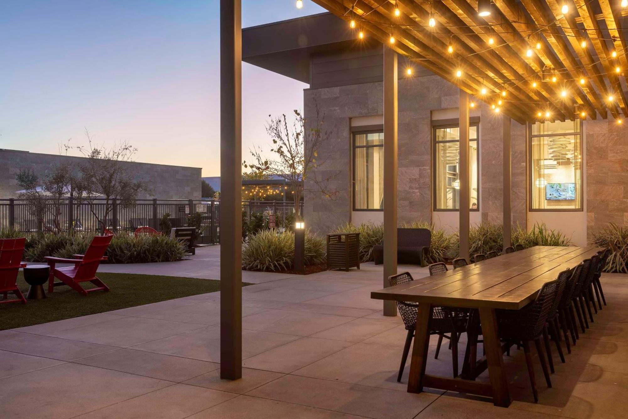 Homewood Suites By Hilton Long Beach Airport Zewnętrze zdjęcie